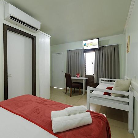 Pousada Iguassu Charm Suites ฟอสดูอีกวาซู ภายนอก รูปภาพ