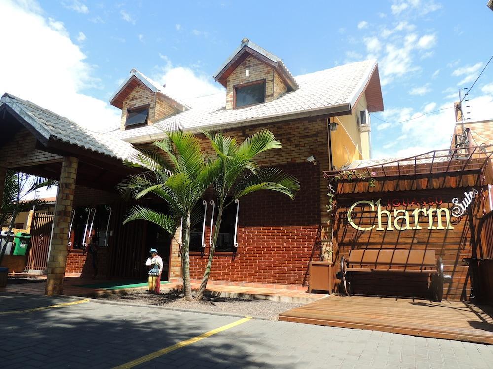 Pousada Iguassu Charm Suites ฟอสดูอีกวาซู ภายนอก รูปภาพ