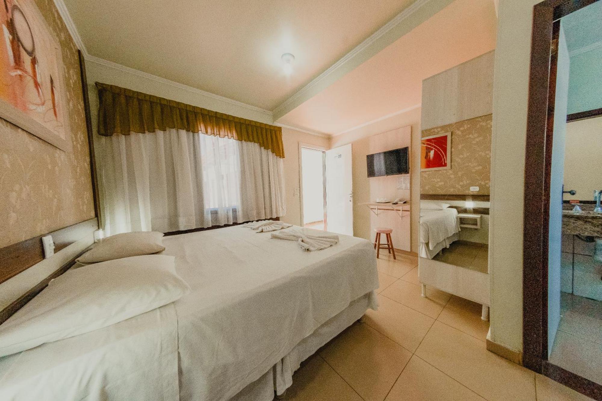 Pousada Iguassu Charm Suites ฟอสดูอีกวาซู ห้อง รูปภาพ
