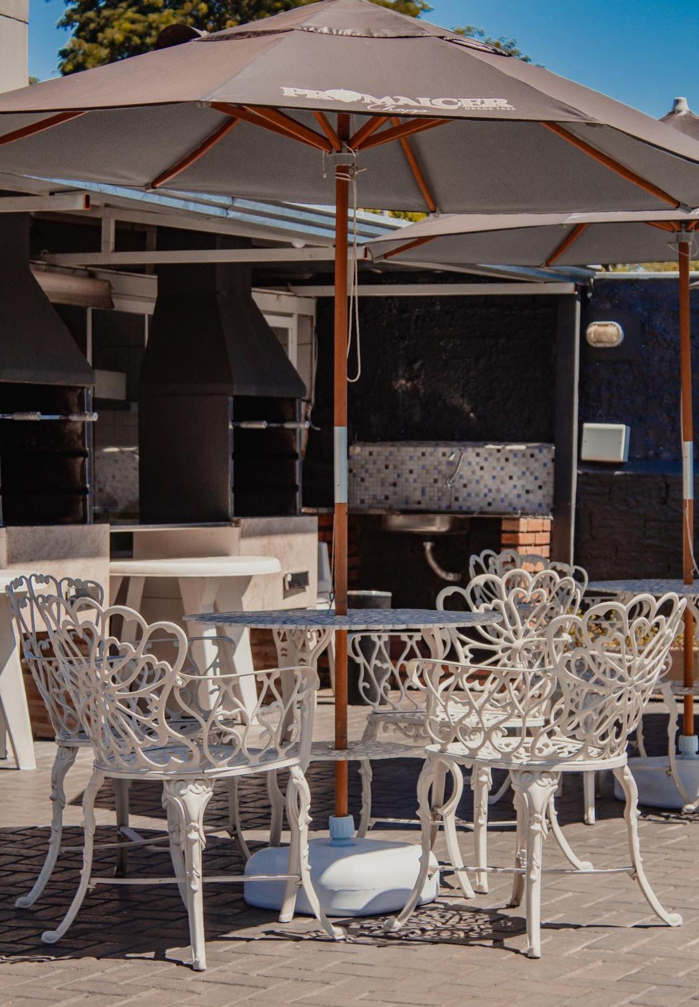 Pousada Iguassu Charm Suites ฟอสดูอีกวาซู ภายนอก รูปภาพ
