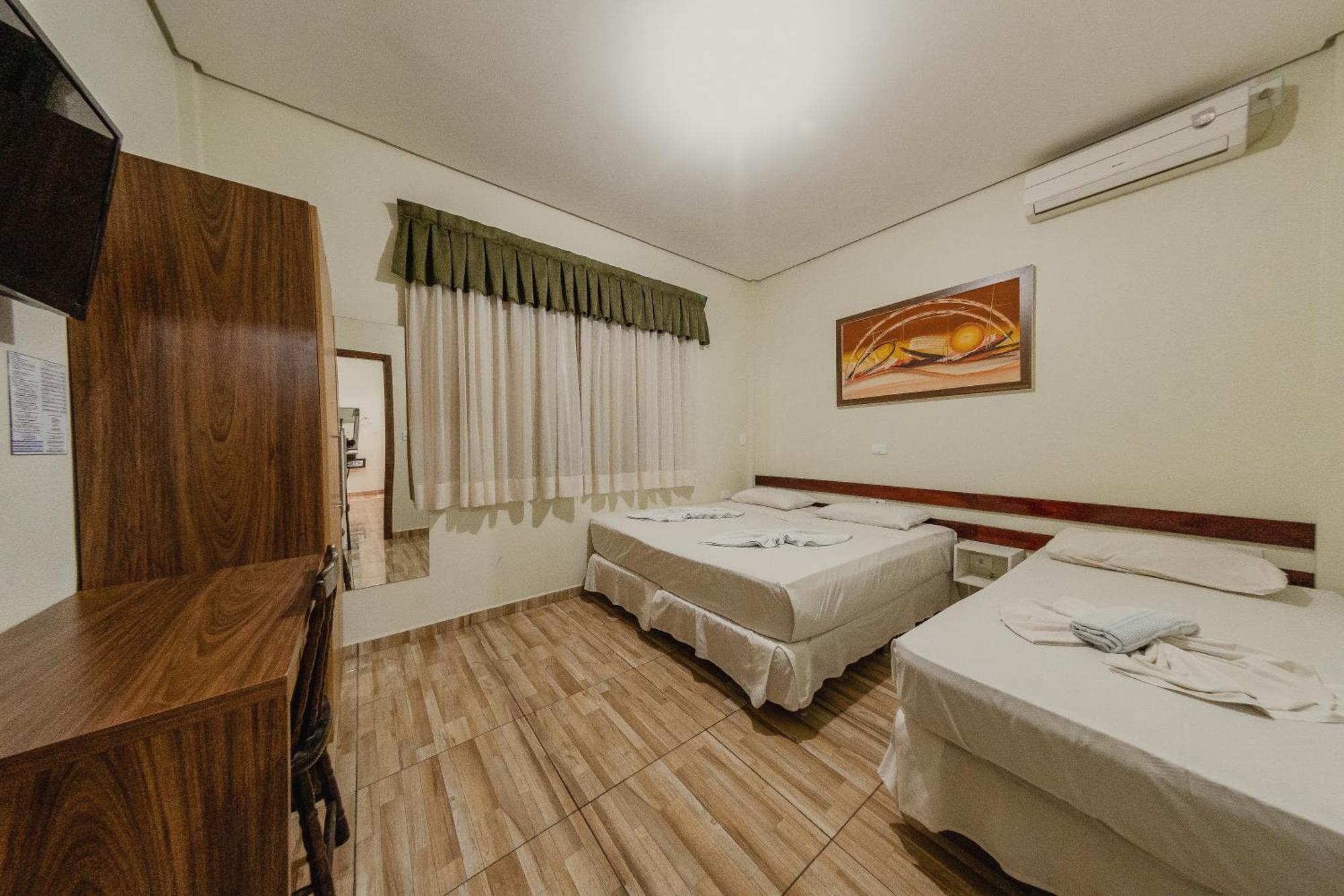 Pousada Iguassu Charm Suites ฟอสดูอีกวาซู ภายนอก รูปภาพ